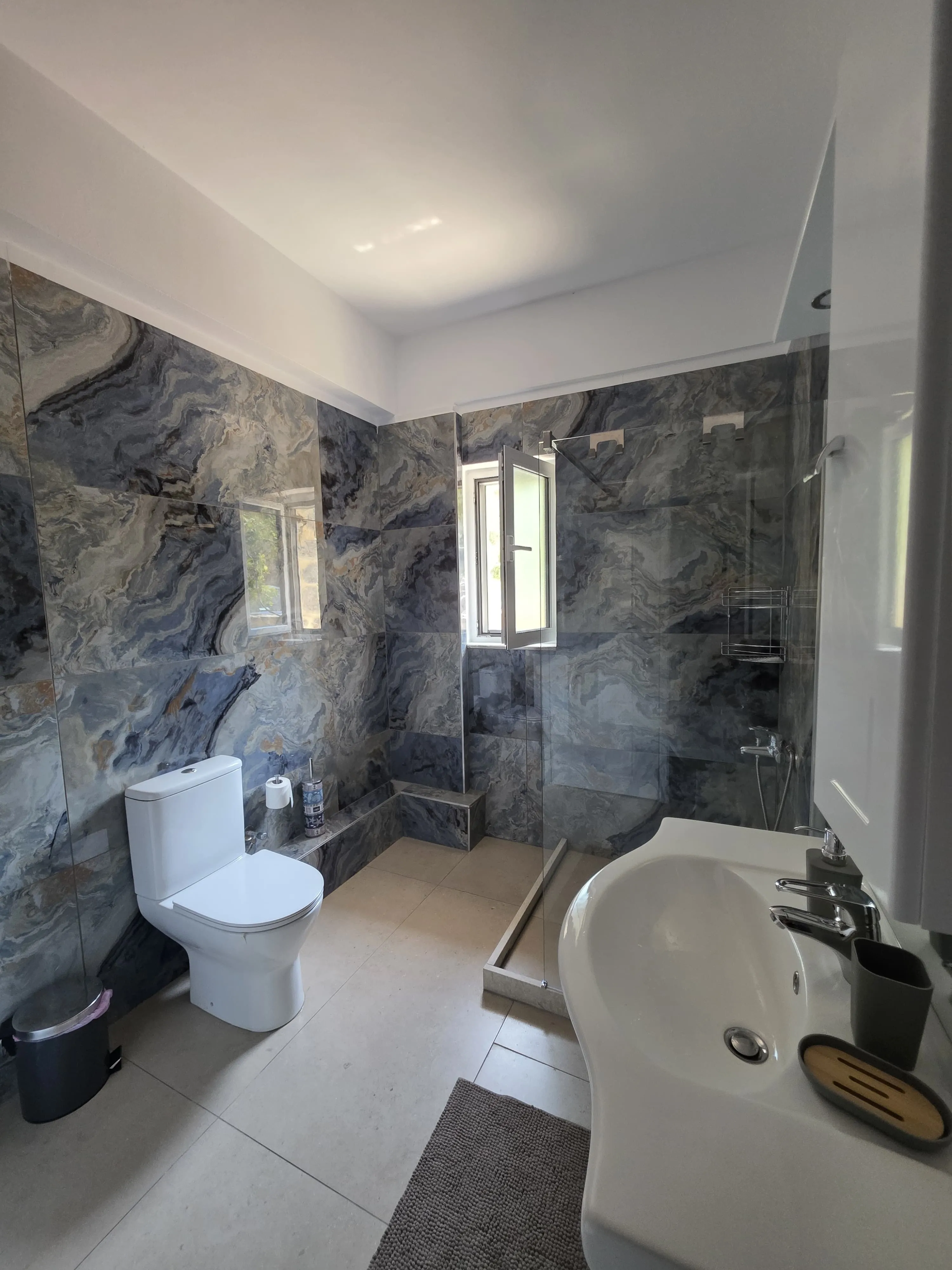 Stone Apartment restroom