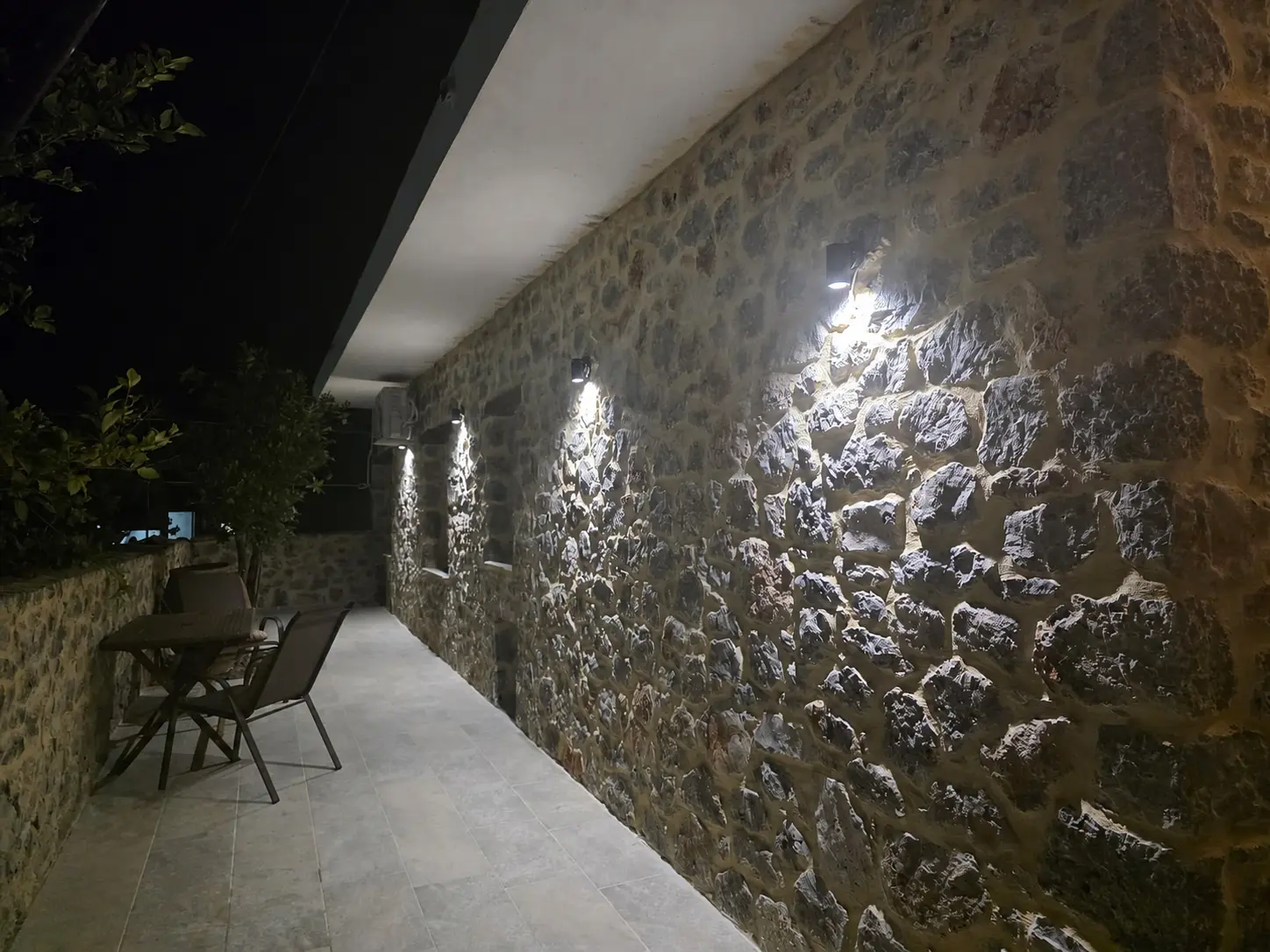 Sea Apartment outdoor space